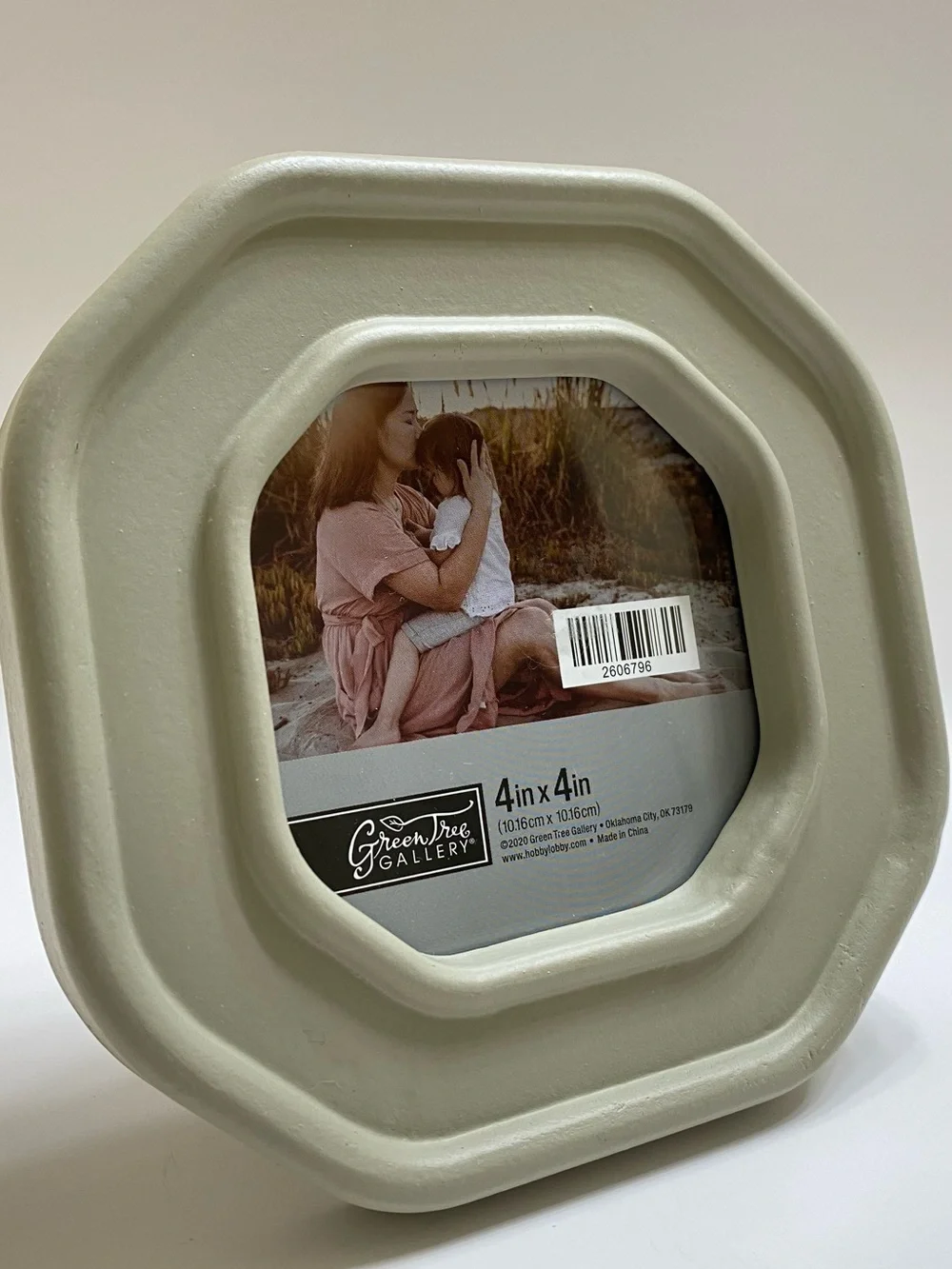 GreenTree Gallery Sage Green Octagonal Picture Frame